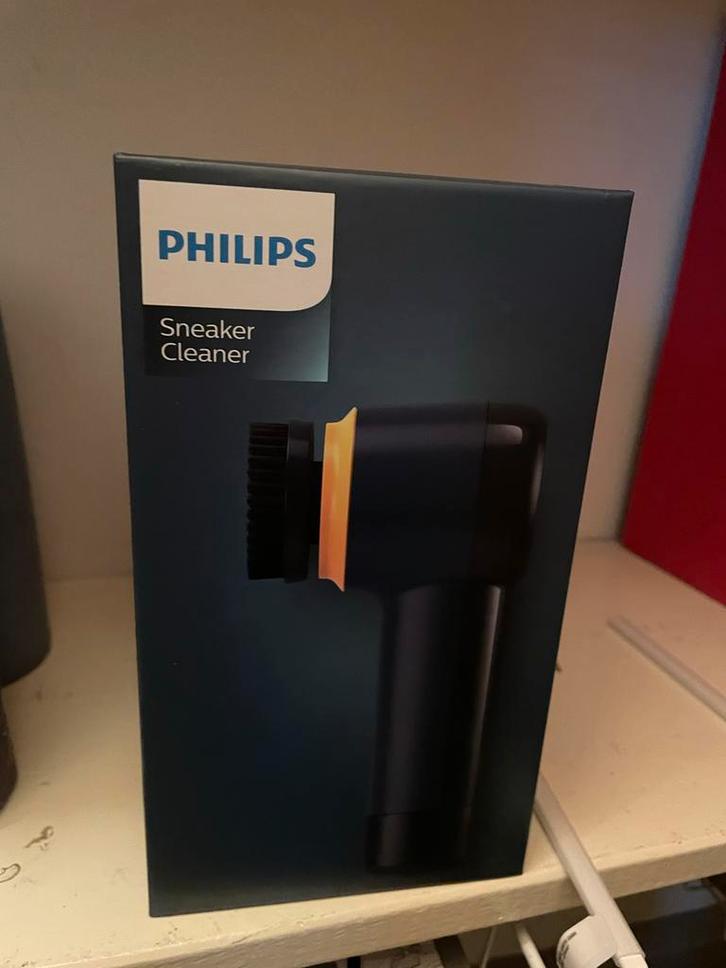 Philips GCA1000/60 Sneakerreiniger - Nieuw!, Kleding | Dames, Schoenen, Nieuw, Overige typen, Zwart, Ophalen of Verzenden