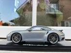 1:18 Porsche 911 992 Turbo S Sonderwunsch Chromaflair Spark, Hobby en Vrije tijd, Overige merken, Auto, Models@sparkmodel.com
