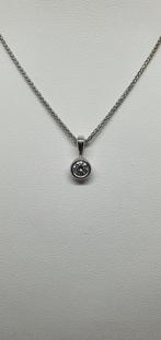 Wit gouden collier met briljante hanger, Sieraden, Tassen en Uiterlijk, Kettingen, Wit, Nieuw, Ophalen of Verzenden, Met edelsteen