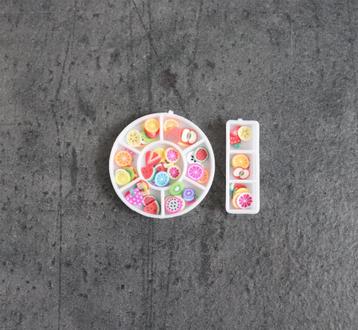 Plakjes fruit miniatuur nieuw 1:12 - circa 100 stuks beschikbaar voor biedingen