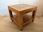 Oosters mozaïek bijzettafeltje op wielen, Huis en Inrichting, Tafels | Bijzettafels, Minder dan 55 cm, Gebruikt, Vierkant, Oosters