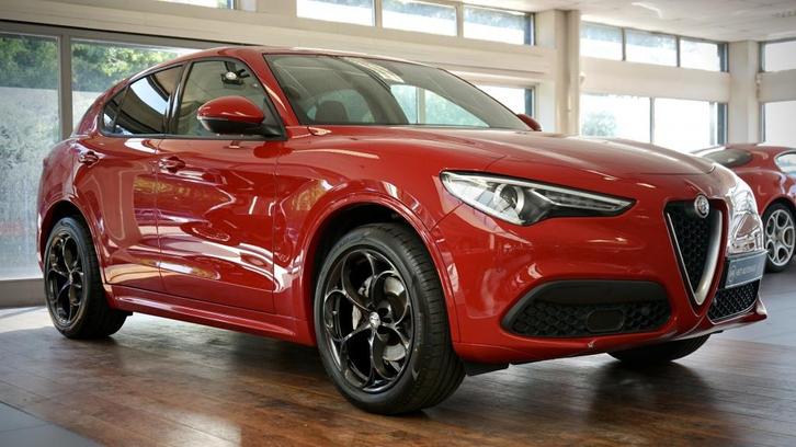 Alfa romeo Stelvio 2.0 T 280 PK AWD Super | Rijklaar | | Car, Auto's, Alfa Romeo, Bedrijf, Stelvio, ABS, Achteruitrijcamera, Adaptieve lichten