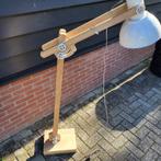 Grote vloerlamp hout met metaal. Verstelbaar., Ophalen, Gebruikt, Metaal, 150 tot 200 cm