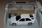 1:18 FORD ESCORT COSWORTH white UT models NEW WRH, Verzenden, Zo goed als nieuw, Auto, UT Models