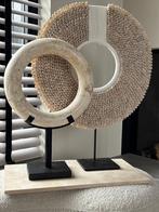 Luxury Designer Ronde Schelpenketting op voet Papua 55x45x11, Ophalen of Verzenden, Nieuw