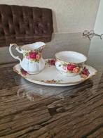 Old country roses Royal Albert, Antiek en Kunst, Antiek | Servies los, Ophalen of Verzenden