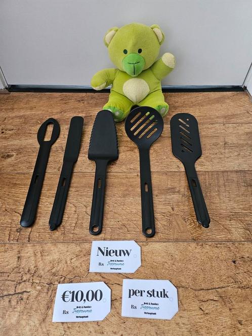 R.) Tupperware nieuw zwart keukengerei, Huis en Inrichting, Keuken | Tupperware, Nieuw, Overige typen, Ophalen of Verzenden