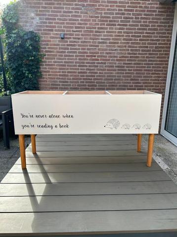 Boekenkast voor kinderen - design van Bloomingville beschikbaar voor biedingen