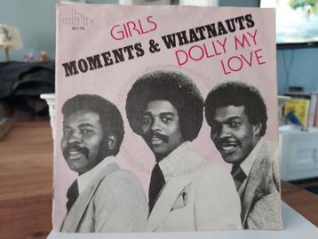 7" Single Moments & Whatnauts - Girls / Dolly My Love beschikbaar voor biedingen