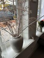 Brynxz Vaas met Kunsttakken, Huis en Inrichting, Wit, Aardewerk of Porselein, Ophalen of Verzenden, Zo goed als nieuw