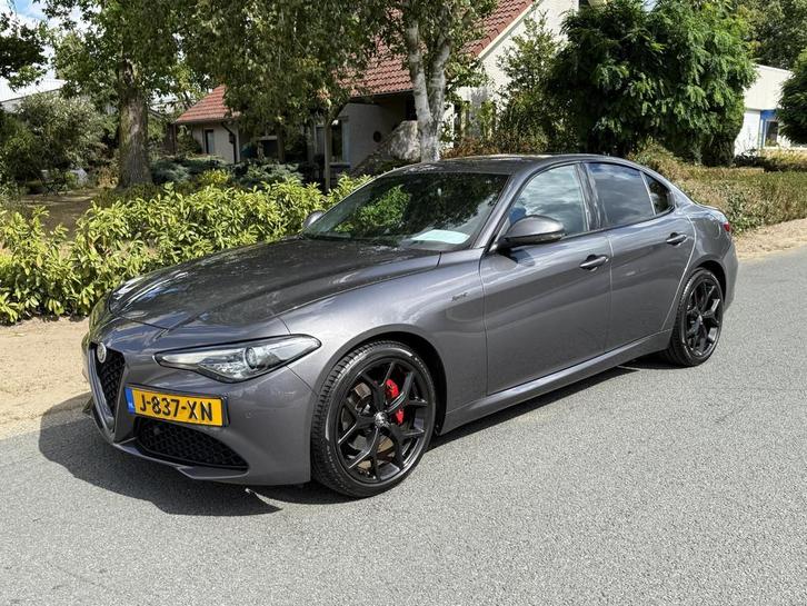 Alfa Romeo Giulia 2.0T Sprint 200PK Automaat•Veloce•Lede, Auto's, Alfa Romeo, Bedrijf, Te koop, Giulia, ABS, Achteruitrijcamera