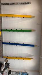 Potloden als wandplank, Ophalen, Gebruikt, 150 tot 200 cm, Overige materialen