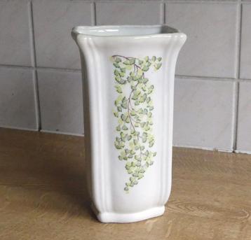 Oude vaas vintage L. Decoré France klimop decor bladeren beschikbaar voor biedingen