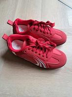 SNEAKERS NIEUW MAAT 37 KLEUR ROOD, Kleding | Dames, Schoenen, Ophalen of Verzenden, Nieuw, Rood, Sneakers of Gympen