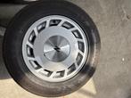Wielen in topstaat Nissan ZX300 Z31, Ophalen, 15 inch, Velg(en), 205 mm