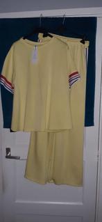 Nieuw 2 delig set 42 44, Ophalen of Verzenden, Nieuw, Maat 42/44 (L), Geel