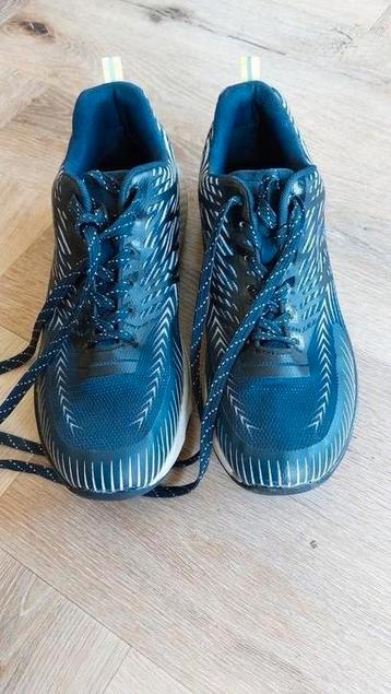 Waterdichte trim-/ trailschoenen mt 41 beschikbaar voor biedingen