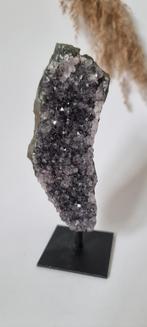 Amethist op standaard 13, Ophalen of Verzenden, Mineraal