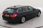 BMW 520i Touring Executive G31 | Pano | Dealer Onderhouden, Auto's, BMW, Automaat, 1998 cc, Achterwielaandrijving, Euro 6