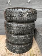 Winterbanden set - Pirelli & Hankook - 14 inch, Auto-onderdelen, Banden en Velgen, Ophalen, 14 inch, Gebruikt, Band(en)