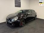Alfa Romeo Giulietta 1.7 TBi Quadrifoglio Verde Launch Editi, 65 €/maand, Gebruikt, 4 cilinders, Zwart