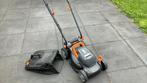 Worx WG779E accu grasmaaier met opvangbak, 2 accu’s, Ophalen, Cirkelmaaier, Gebruikt, 30 t/m 39 cm