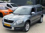 Skoda Yeti 1.2 TSI Active Plus NIEUWSTAAT NAVI L.M. VELGEN E, Voorwielaandrijving, Euro 5, Gebruikt, Zwart