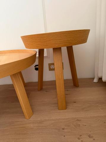 Muuto Around bijzettafels (Large en small) beschikbaar voor biedingen