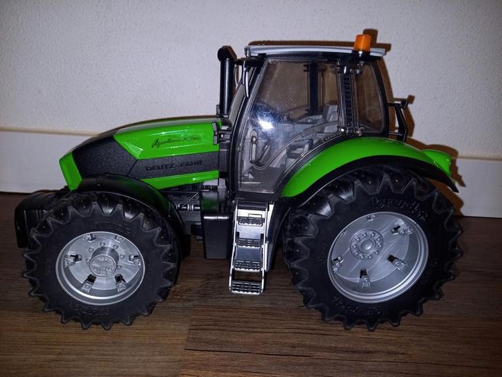 Bruder: Deutz tractor, Kinderen en Baby's, Speelgoed | Speelgoedvoertuigen, Zo goed als nieuw, Ophalen of Verzenden