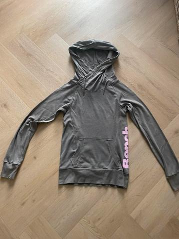 Grijze hoodie van Bench maat S beschikbaar voor biedingen