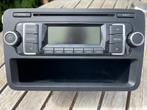 VW Golf 6 radio origineel, Auto diversen, Autoradio's, Ophalen, Zo goed als nieuw