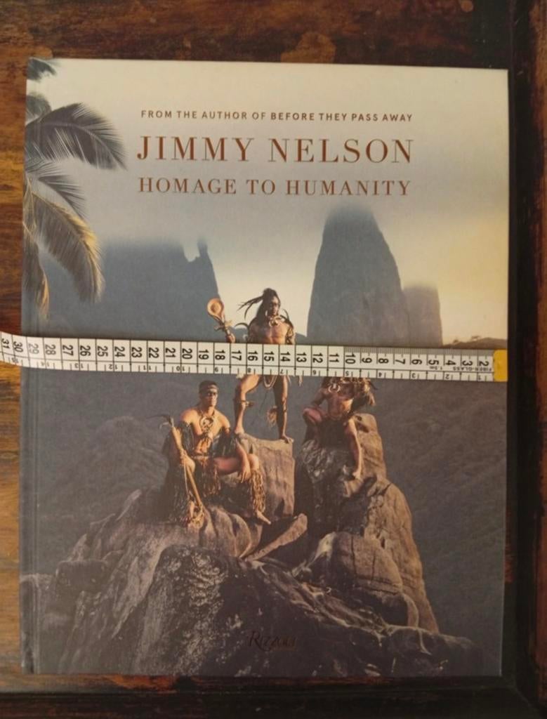 Jimmy Nelson - Homage to Humanity, Boeken, Ophalen of Verzenden, Zo goed als nieuw, Fotografen