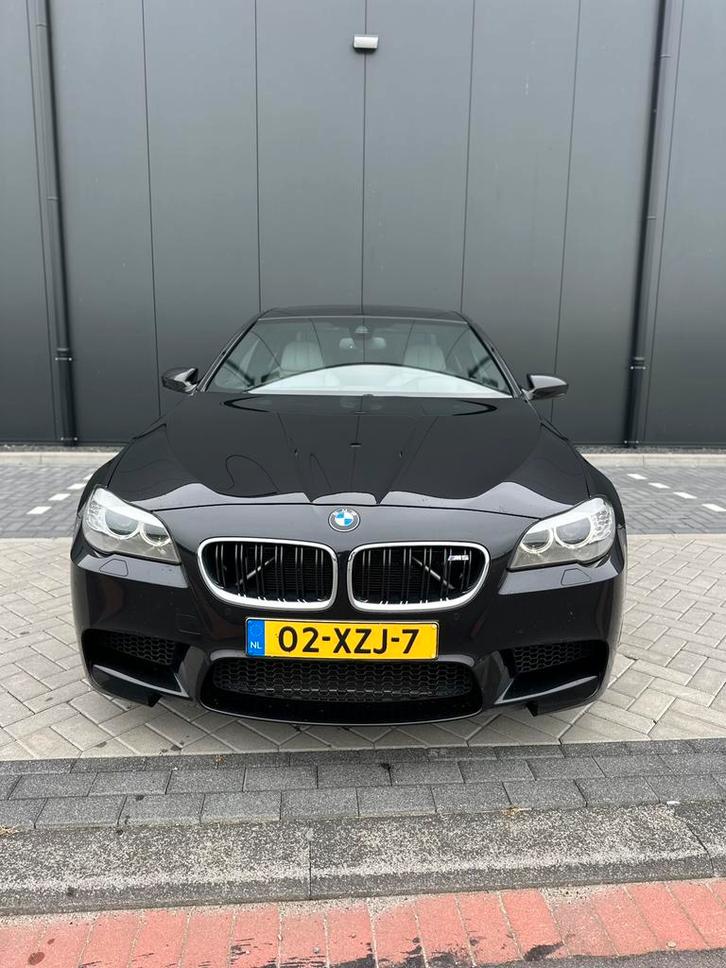 BMW M5 F10 Competition pakket – Individual – NAP, Auto's, BMW, Particulier, 5-Serie, Benzine, E, Sedan, Automaat, Origineel Nederlands