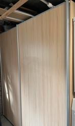 Grote Kledingkast met 2 schuifdeuren, Huis en Inrichting, Kasten | Kledingkasten, Ophalen