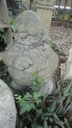2 verschillende kabouters en paddestoel beton, Ophalen, Nieuw, Beton, Tuinkabouter