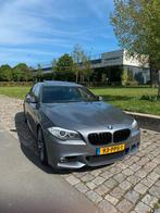 BMW 5-Serie 3.0 535I AUT 2011 Grijs, Auto's, BMW, Automaat, Achterwielaandrijving, 1675 kg, 2000 kg