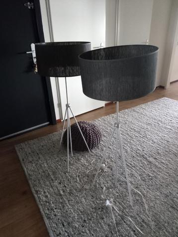 Vloerlamp  beschikbaar voor biedingen