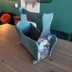 Oude lectuurbak, Huis en Inrichting, Woonaccessoires | Krantenbakken en Lectuurbakken, Ophalen, Gebruikt