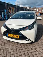 Toyota Aygo 1.0 X-Play / Camera / Cruise Control, Auto's, Voorwielaandrijving, 4 stoelen, Wit, Origineel Nederlands