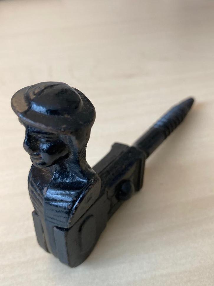 Diverse oude luikhouders / luikvastzetters. KOOPJE!, Doe-het-zelf en Verbouw, Hang- en Sluitwerk, Gebruikt, Schuif of Grendel