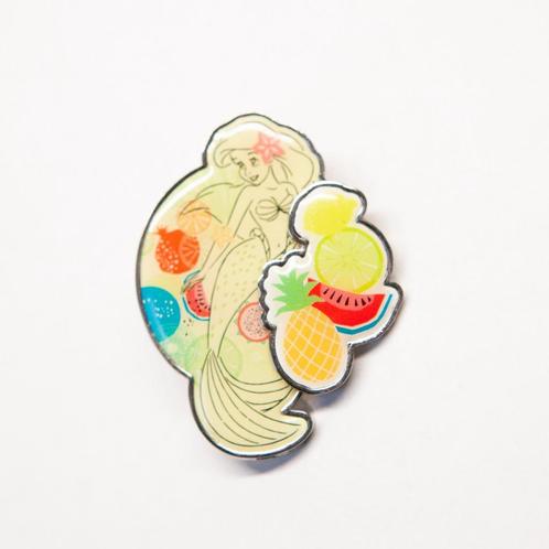Disney Pin Ariel uit de fruitserie, Verzamelen, Disney, Zo goed als nieuw, Beeldje of Figuurtje, Pocahontas of Kl. Zeemeermin