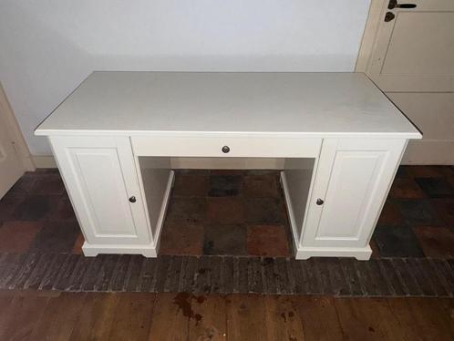 Wit Bureau IKEA Liatorp GERESERVEERD, Huis en Inrichting, Bureaus, Gebruikt, Bureau, Ophalen