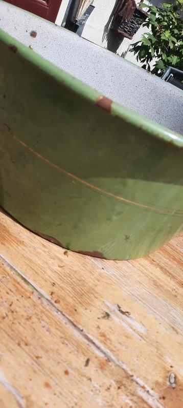 Emaille teil beschikbaar voor biedingen