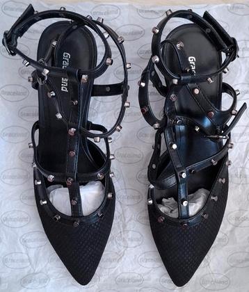 GRACELAND PUMP HAK ZWART 37 NIEUW MET STUDS beschikbaar voor biedingen