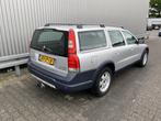 Volvo XC70 2.5 T Comfort Line NAP, Leer, Clima, Stoelvw, CC,, Auto's, Volvo, XC70, 2521 cc, Handgeschakeld, 209 pk