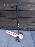 Step roze met lichtjes, Fietsen en Brommers, Steps, Ophalen, Zo goed als nieuw, Gewone step