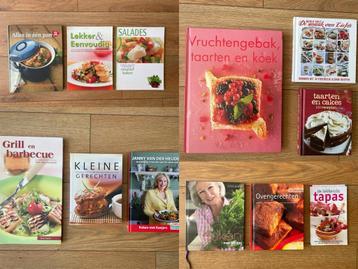 Grote set met 12 kookboeken beschikbaar voor biedingen