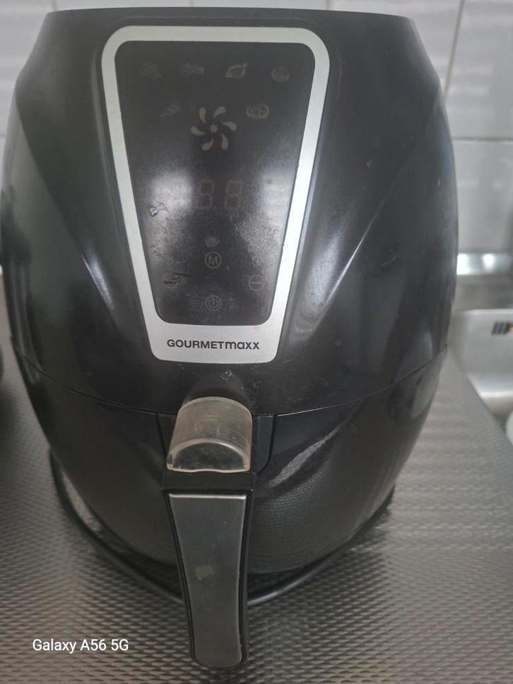 Zwarte Airfryer - Perfect voor gezonde maaltijden, Witgoed en Apparatuur, Airfryers, Gebruikt, Airfryer, Minder dan 750 gram, Ophalen