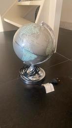 Lichtgevende wereldbol, Ophalen