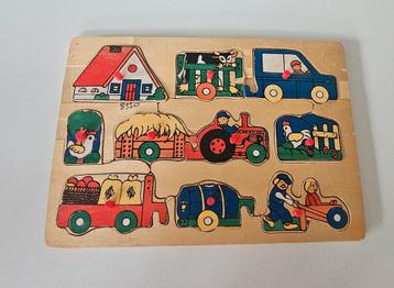 Houten puzzel beschikbaar voor biedingen